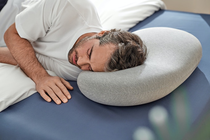 符合人体工程学的枕头产品设计，让你睡觉时不用担心脖子疼(图5)